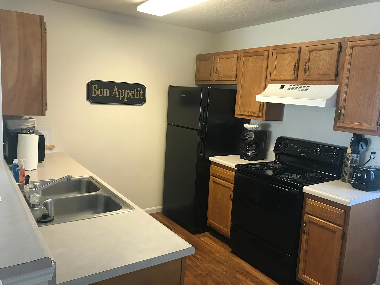 3 bed, 1230 sqft, $1,450 — Photo 4