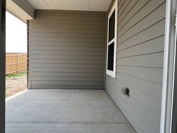 2nd image of 4208 Baccarat Ln