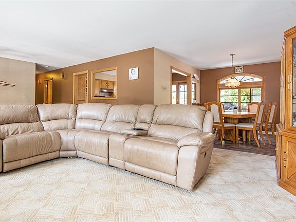 5th image of 800 Brandywine Dr