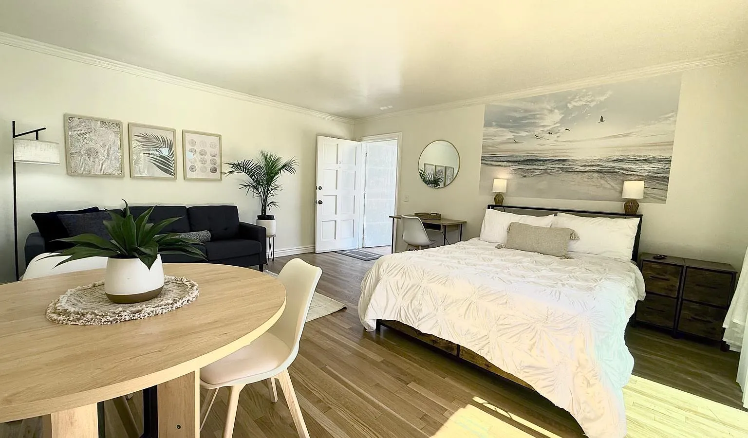 Studio, 400 sqft, $4,995 — Photo 4