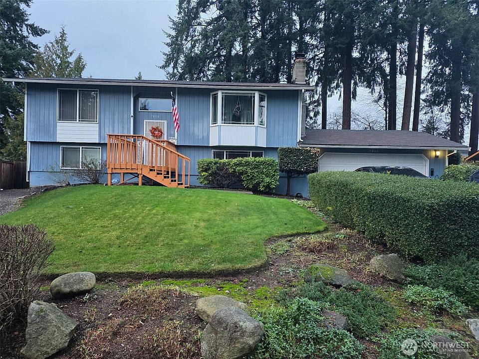 1st image of 7806 Husky Way SE