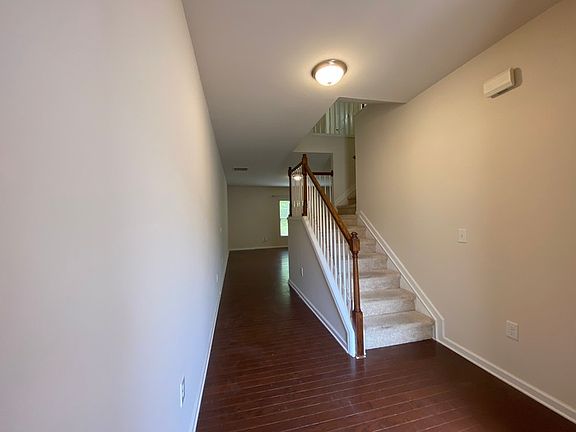 3rd image of 234 Lynchwick Ln