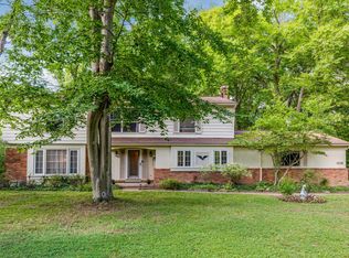 30146 Woodbrook Ct, Farmington Hills, MI 48334