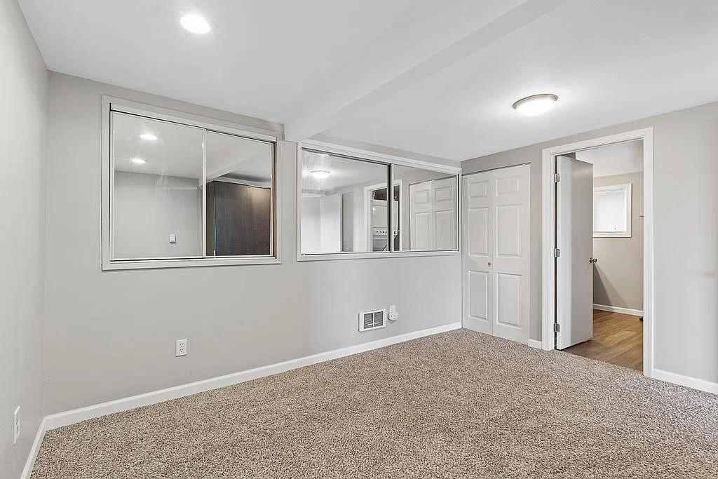 15108 Silcox Dr SW — Photo 2
