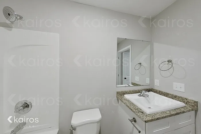 158 Cottage Grove Rd — Photo 13