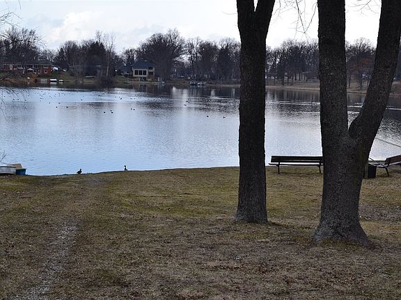 4th image of 2972 Sleaford Dr