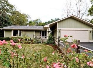 815 Western Ave, Geneva, IL 60134