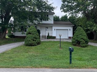 590 Freedom Via, Christiansburg, VA 24073