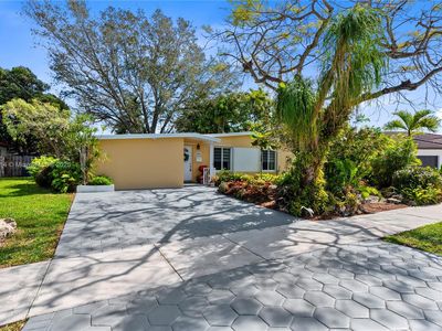 17911 NW 77th Ct, Hialeah, FL, 33015