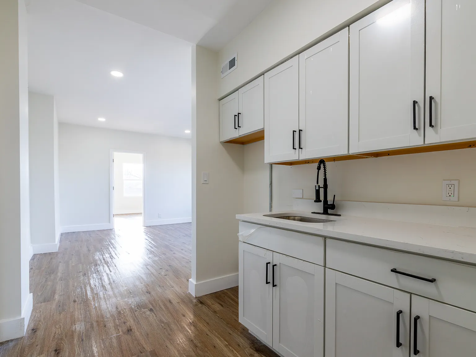 3 bed, 1550 sqft, $1,395 — Photo 4