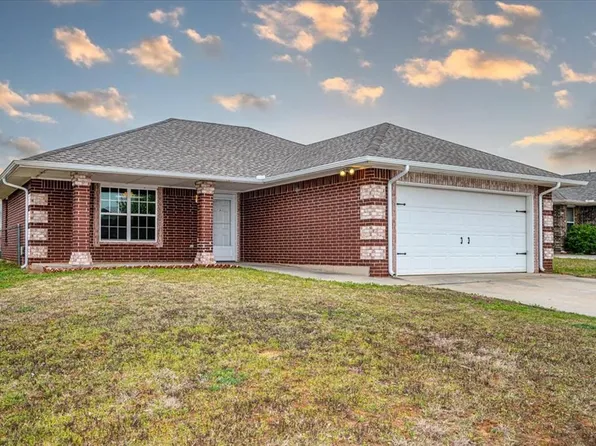 924 NE 84th St, Oklahoma City, OK 73114