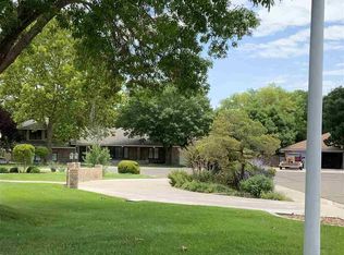4 Mercedes Ct, Roswell, NM 88201