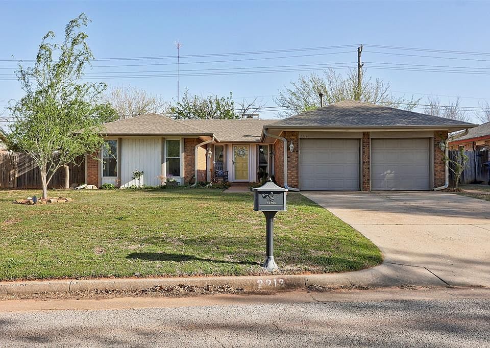1st image of 2213 Butternut Pl