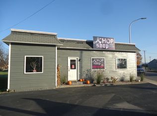 4258 Beach St, Akron, MI 48701