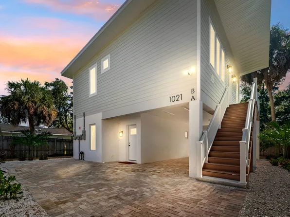 1021 Douglas Ave, Dunedin, FL