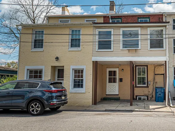 521 Maple Ave, West Chester, PA 19380