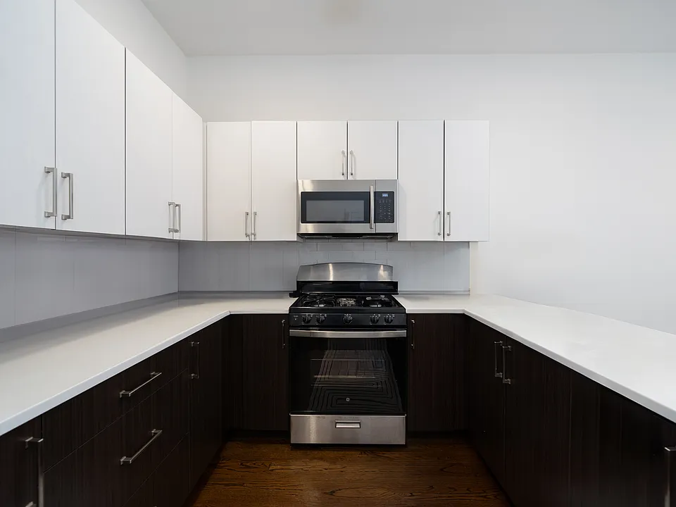 335 Central Ave #402