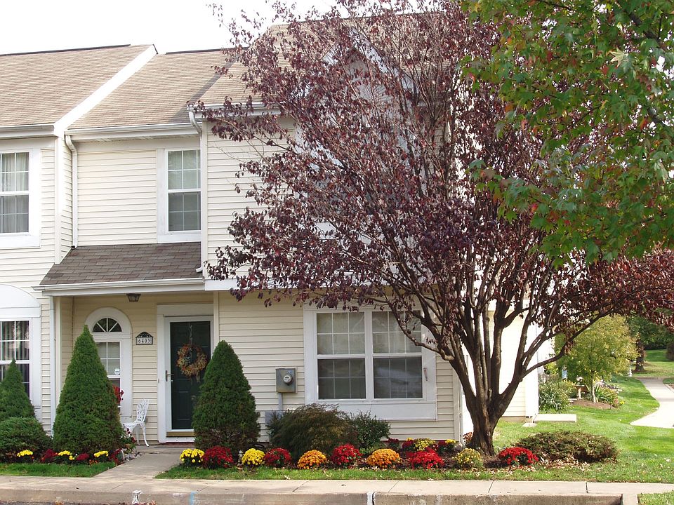 End Unit townhome