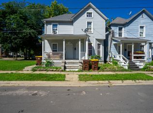 712 S Cherry Ave, Freeport, IL
