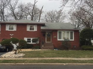 864 Sheridan St, Union, NJ 07083