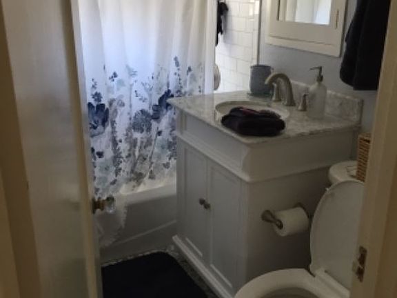 5th image of 710 W Sola St