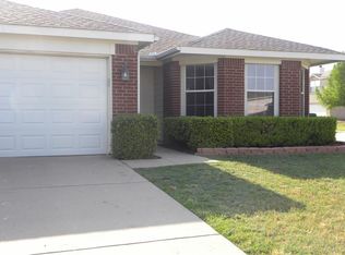 120 Comanche Trl, Krum, TX 76249