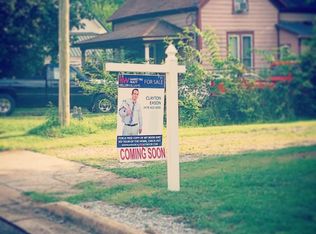 700 N 4th St, Rogers, AR 72756