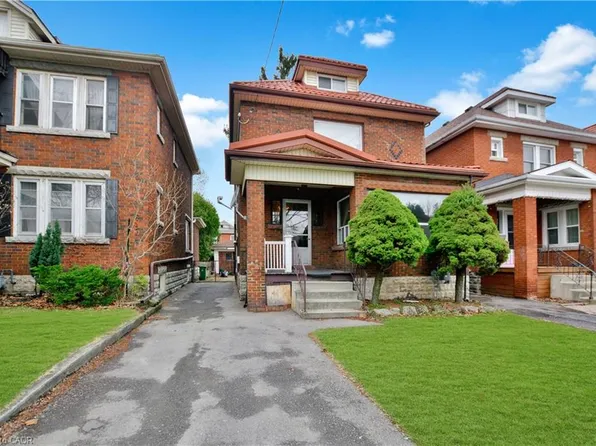 176 London St S, Hamilton, ON L8K 2G9
