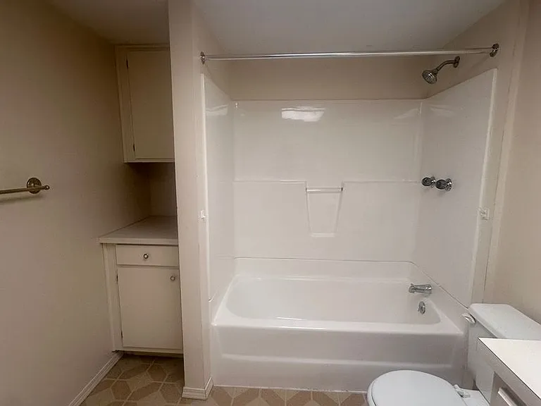 1002 Juniper Springs Dr — Photo 65