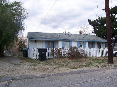 2nd image of 350 W 39th St