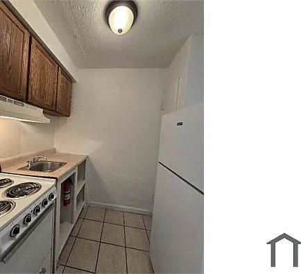 611 N Van Ness Ave #1F — Photo 1