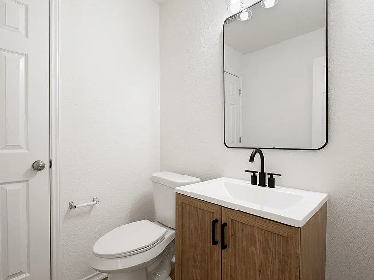 11416 Dog Leg Dr — Photo 19
