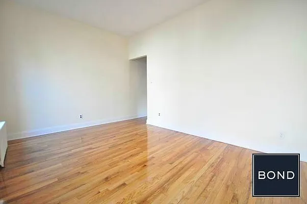 Rented by Bond New York | media 6