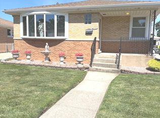 4047 Denley Ave, Schiller Park, IL 60176