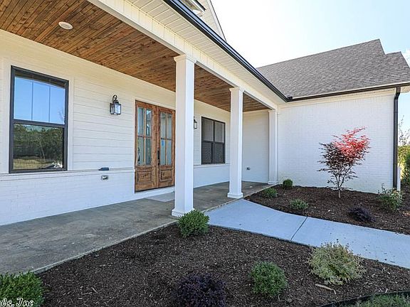 4th image of 805 Nature Way Dr
