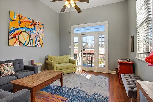 5922 Magazine St — Photo 3