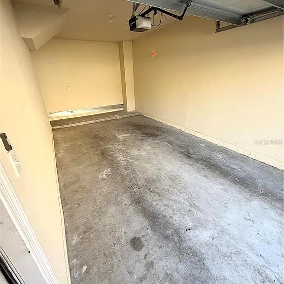 10446 Villa View Cir — Photo 20