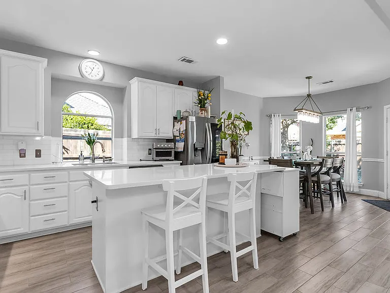 5705 Blazing Star Rd — Photo 14