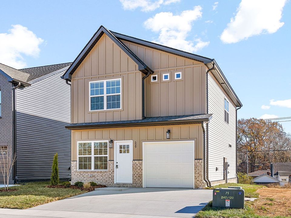 1st image of 529 Charleston Cove Way