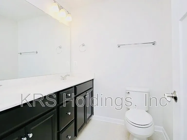 3207 Bergen St — Photo 6