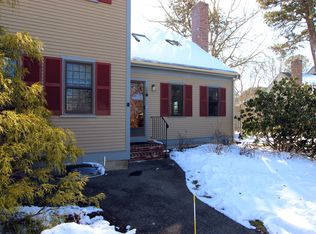 33 West Rd APT 2D, Orleans, MA 02653
