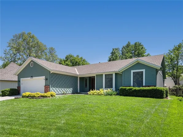 11405 Mastin St, Overland Park, KS 66210