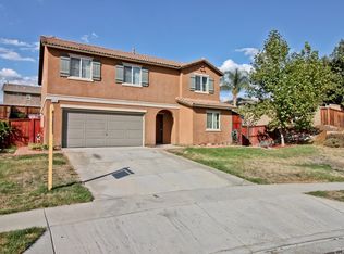 2191 Amaryllis Ct, Mentone, CA 92359