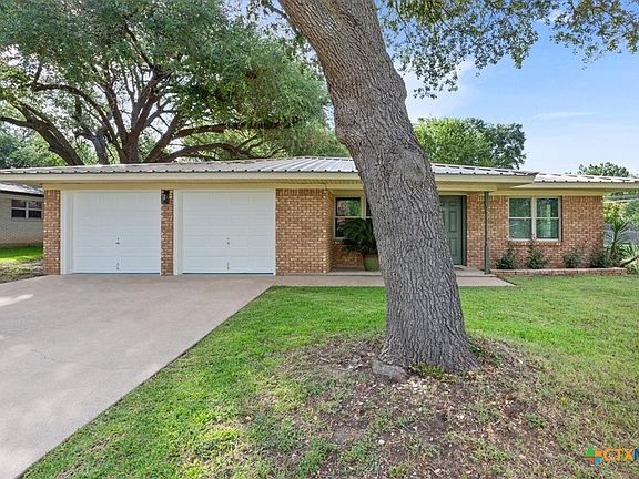 3rd image of 3309 East Dr