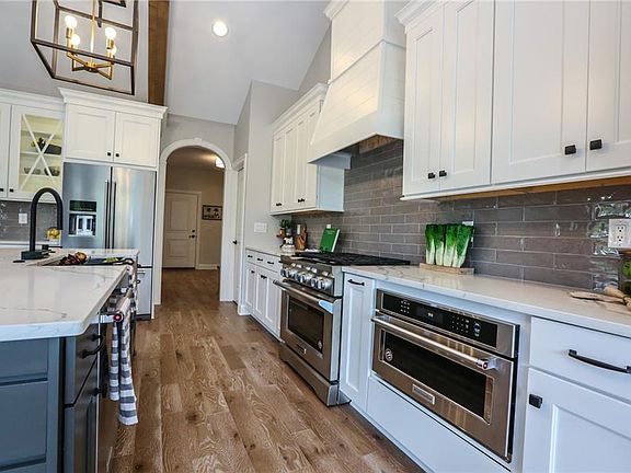 4th image of 7139 Cassidy Ct