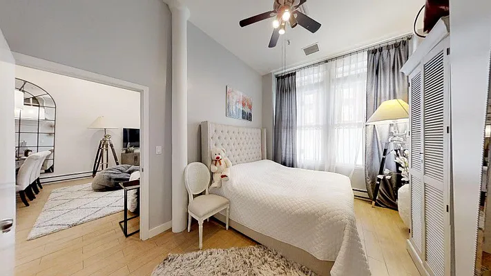 Rented by Metripol Corporation | media 8