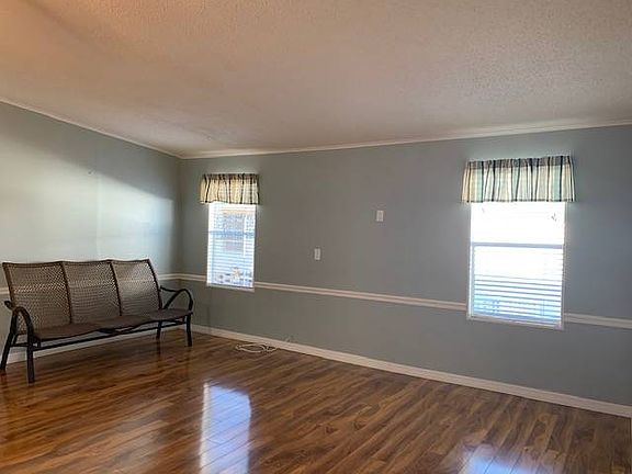5th image of 7001 142nd Ave N #10