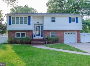 91 2nd St S, Pennsville, NJ 08070
