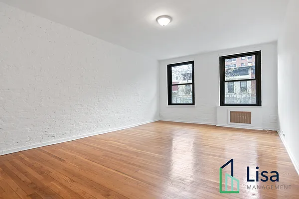 Rented by Lisa Management Inc | media 6