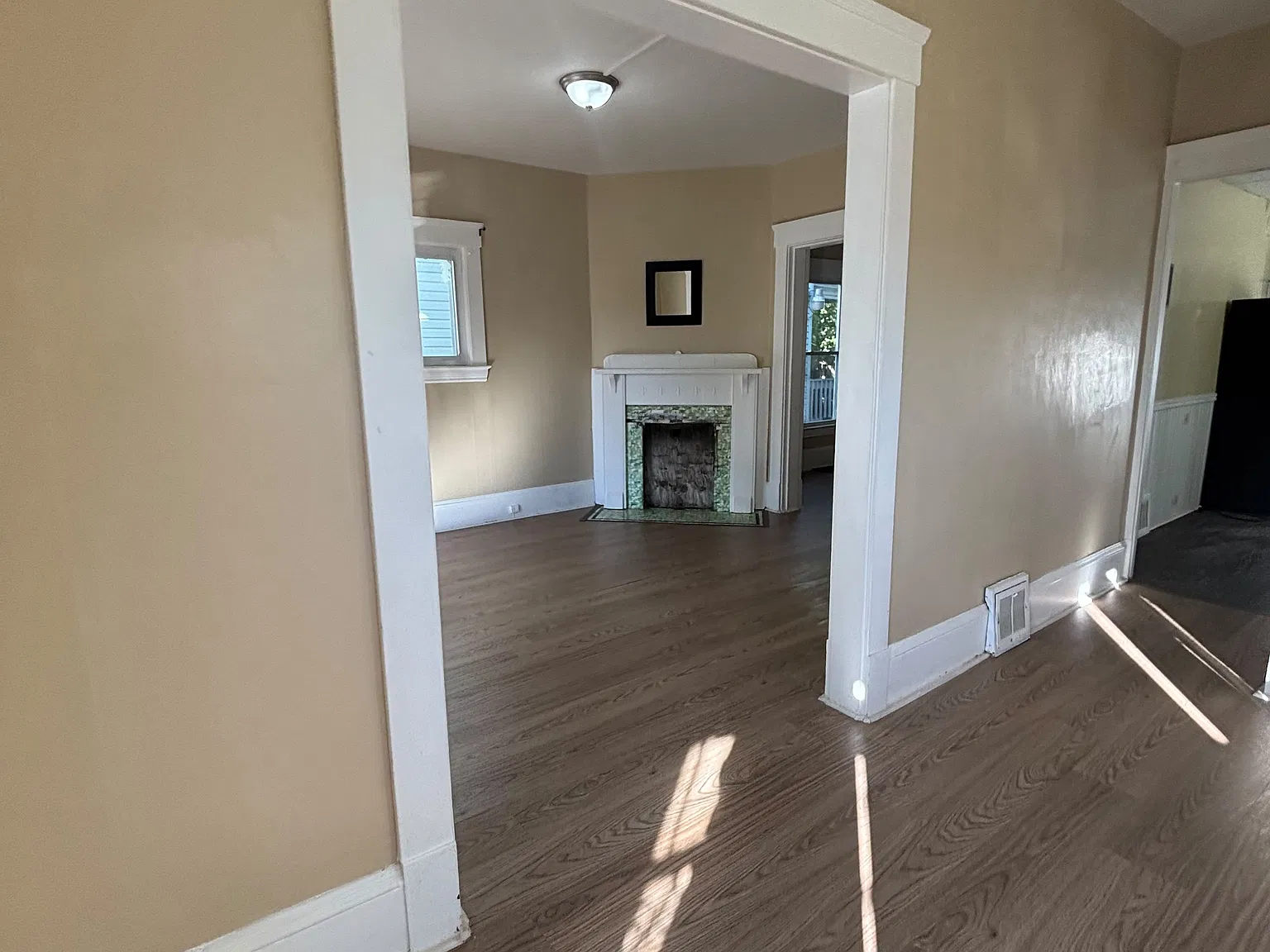4 bed, 1.5 bath, 1568 sqft, $1,500 — Photo 3